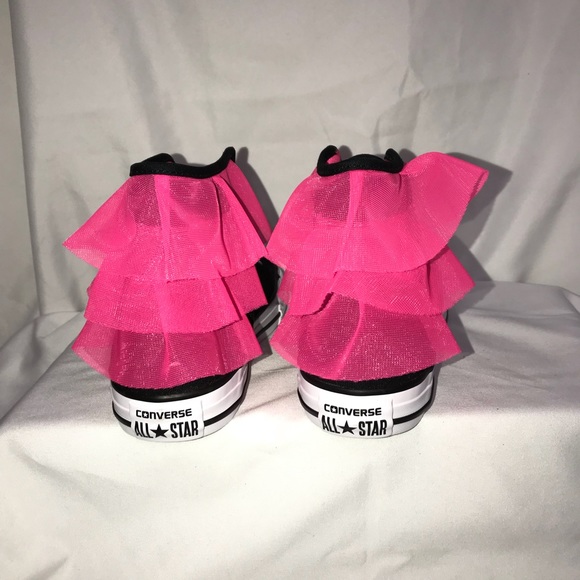 SOLD!!!!! CONVERSE Block Party Tutu Ankle sneakers - Picture 4 of 8